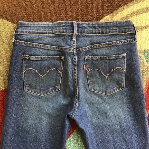 Levi’s Classic Slim Fit Jeans - Picture 4 of 6